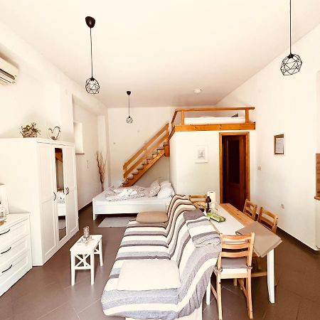 Apartment Paolo Senj  Luaran gambar